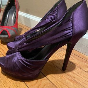 Jessica Simpson purple satin heels